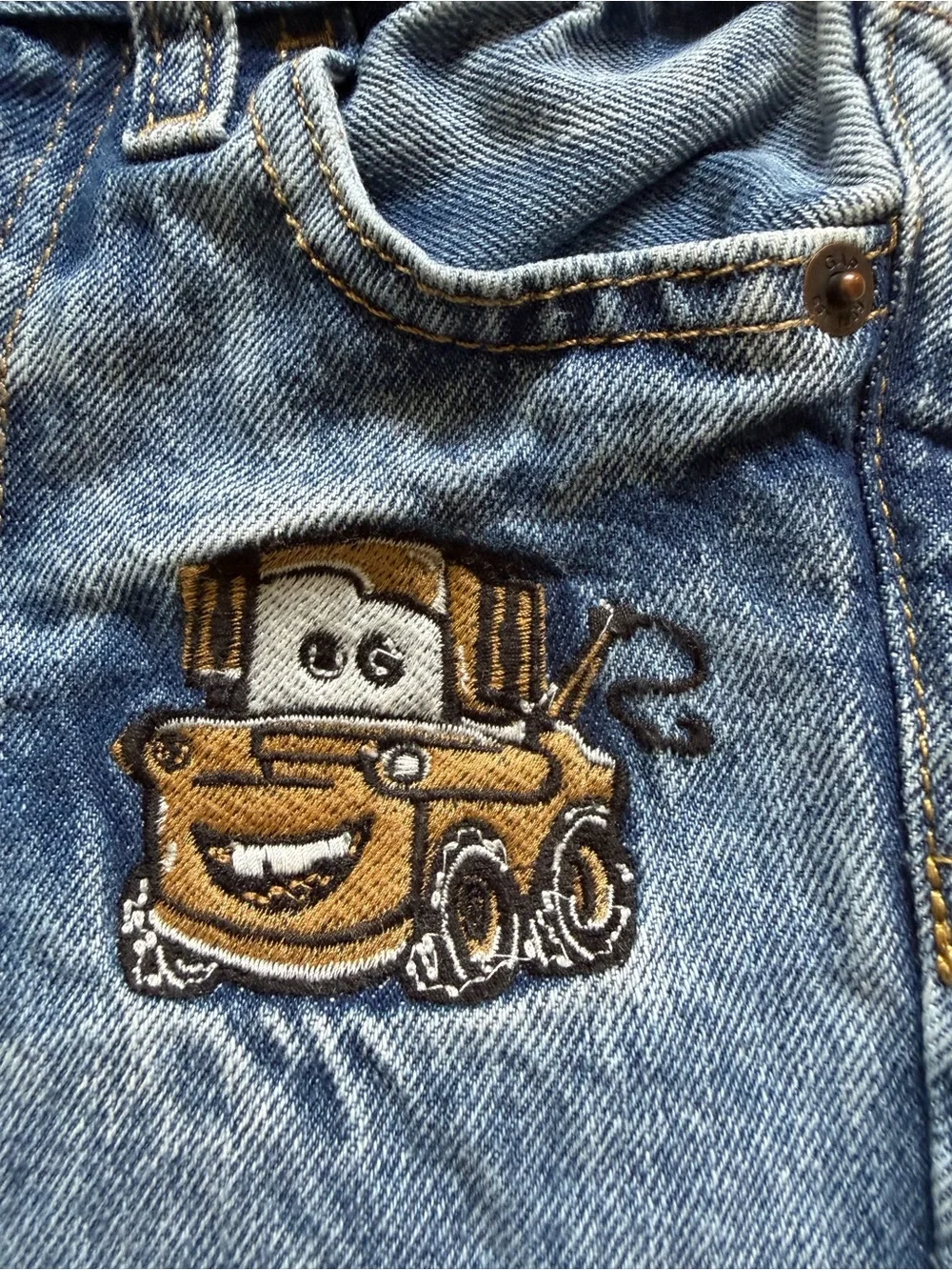 GAP Cars Jeans - Picture 2 of 4